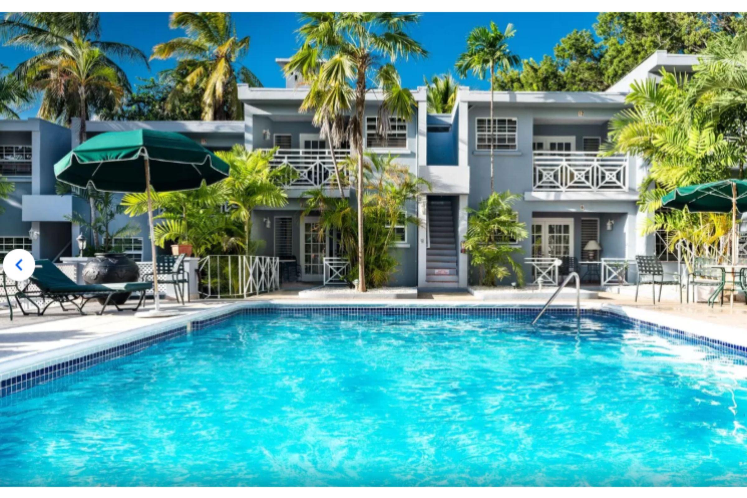 The Palms Resort Saint James Exterior photo